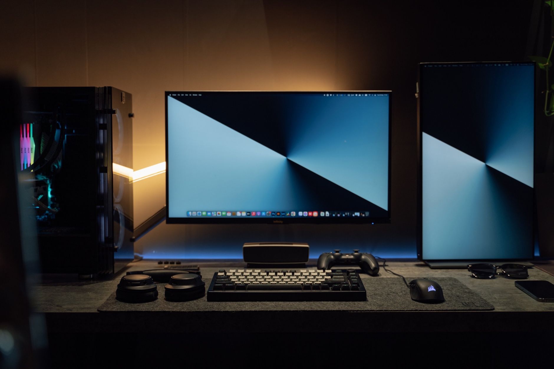 PulsePlay premium gaming setup